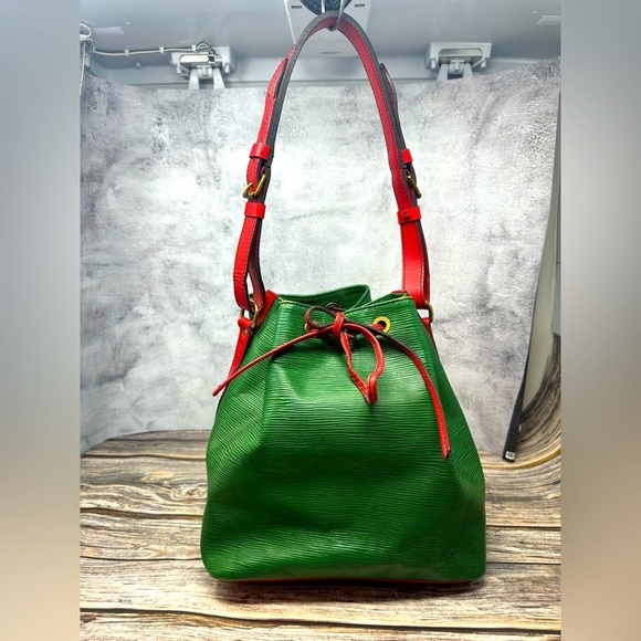 Louis Vuitton Handbags - Louis Vuitton Epi Leather Petit Noe Drawstring Shoulder Bag Green & Red